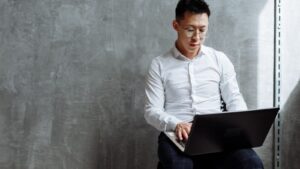 The Evolution of B2B E-commerce: Trends and Strategies for Success